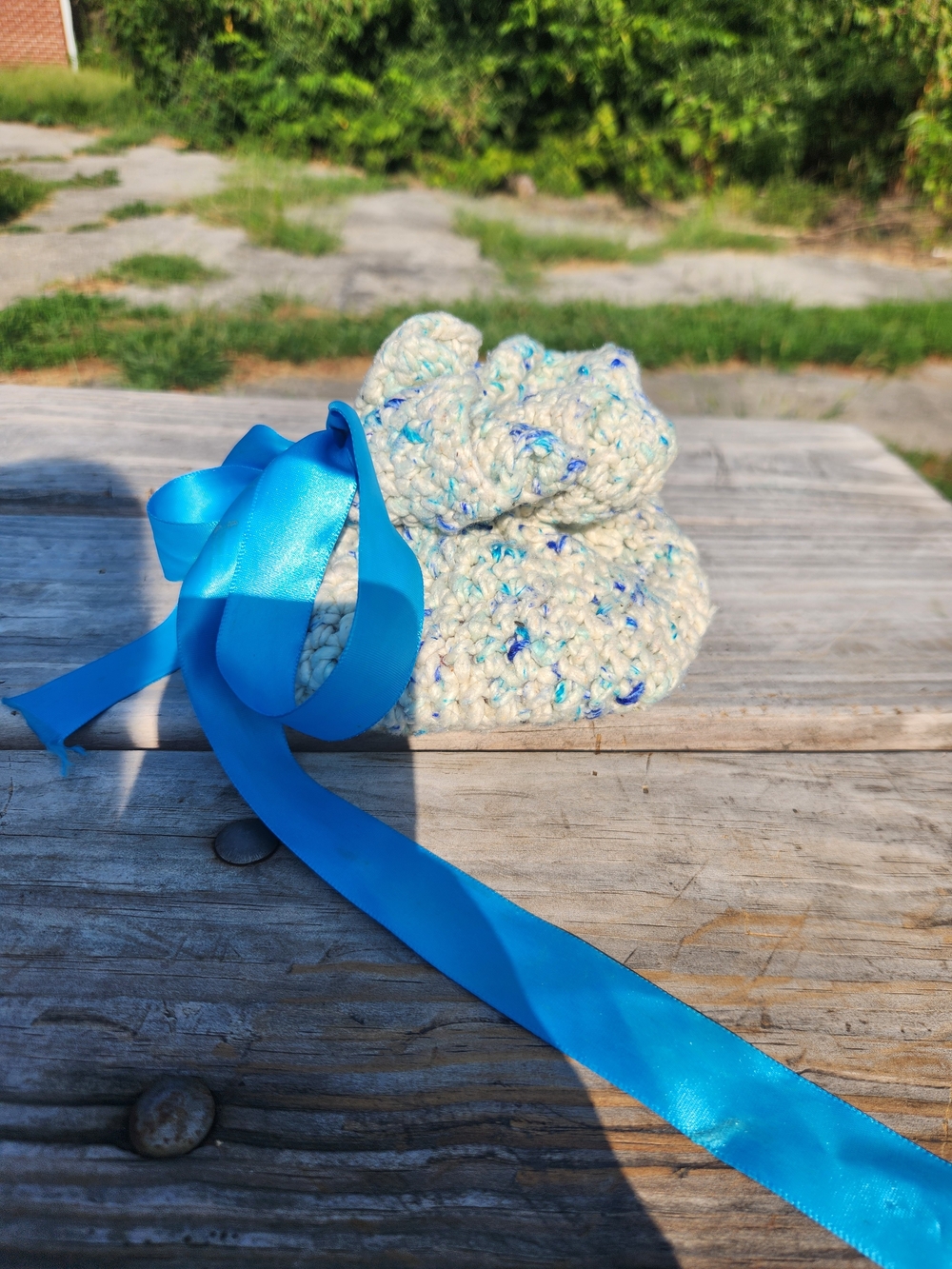 Handmade Cream Speckled Knit Pouch with Bright Blue Satin Ribbon - Picture 2 of 2
